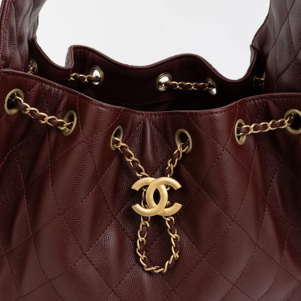 chanel-25-burgundy-handbag-ghw