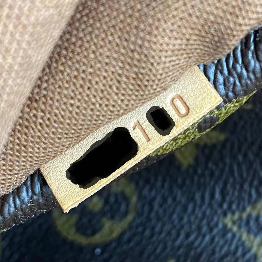 louis-vuitton-monogram-canvas-totally-mm