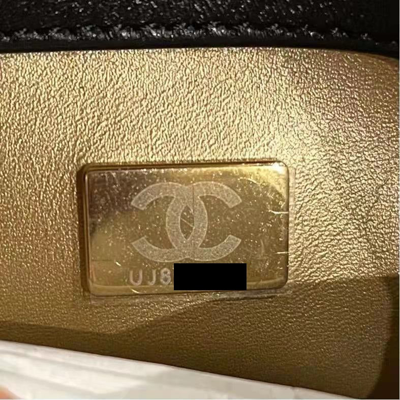 chanel-21b-pearl-crush-mini-square-flap-bag-black-ghw-microchipnew-version-with-microchip-1