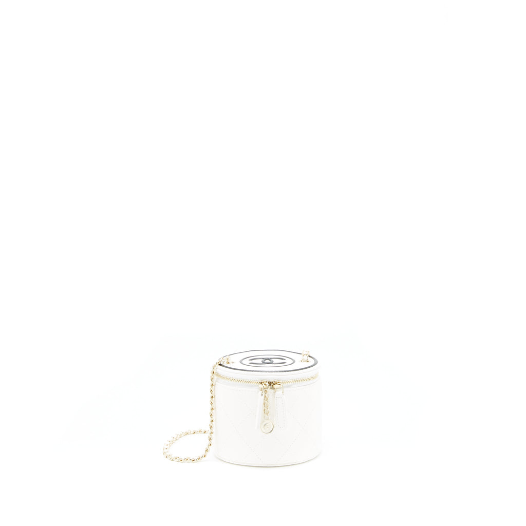 chanel-round-vanity-with-chain-white-black-with-lghw
