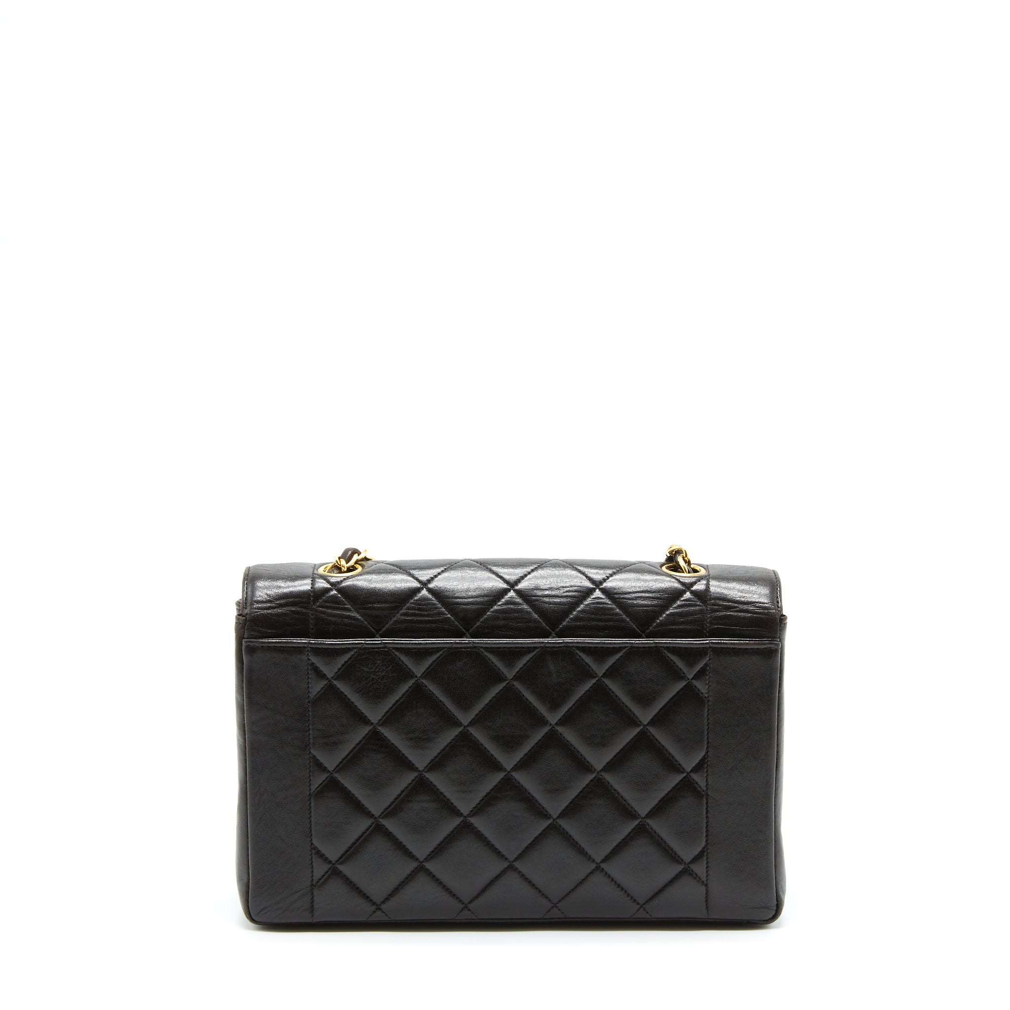 chanel-vintage-medium-diana-flap-bag-lambskin-black-ghw