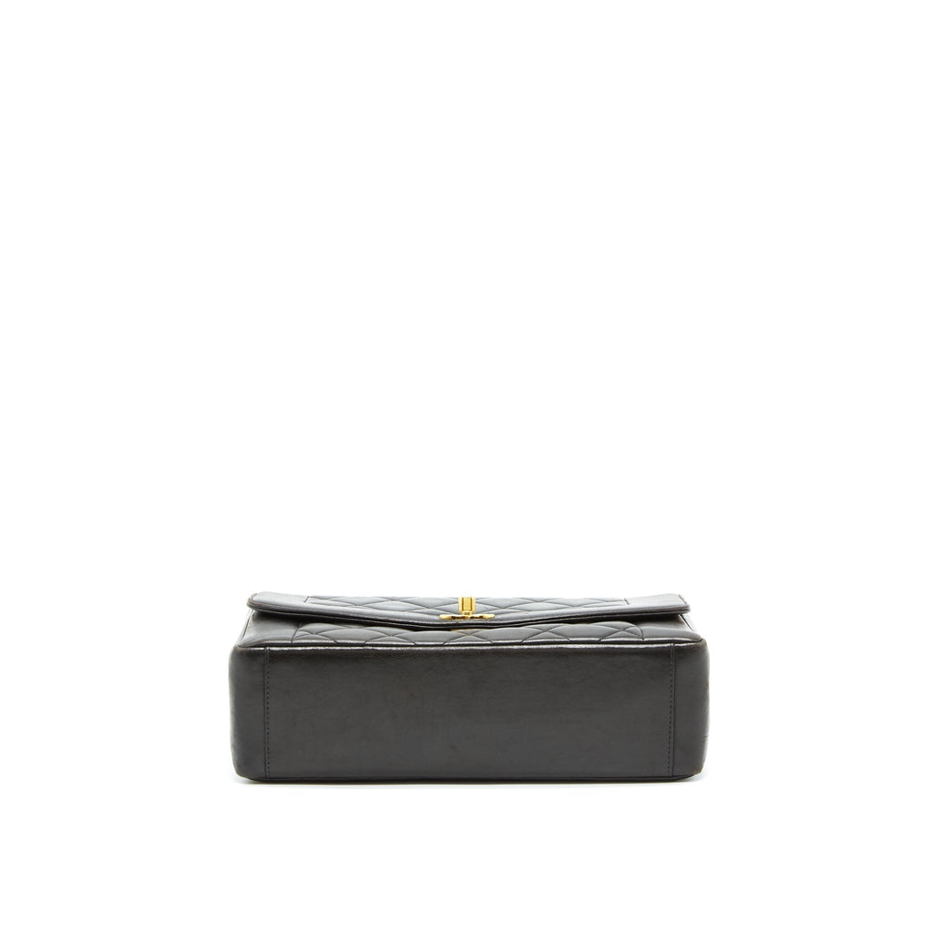 chanel-vintage-medium-diana-flap-bag-lambskin-black-ghw