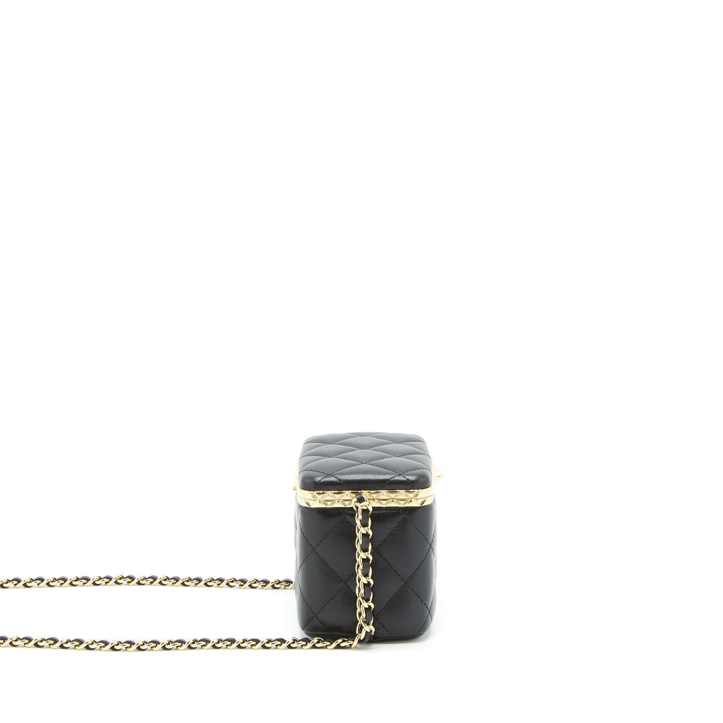 chanel-small-clip-flap-vanity-with-chain-lambskin-black-ghw