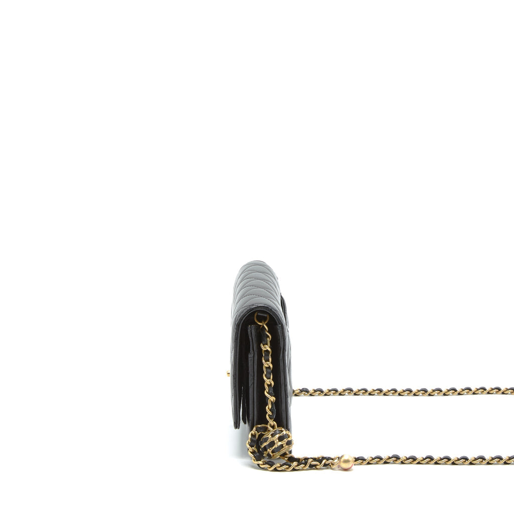 chanel-pearl-crush-wallet-on-chain-lambskin-black-ghw-microchip-1
