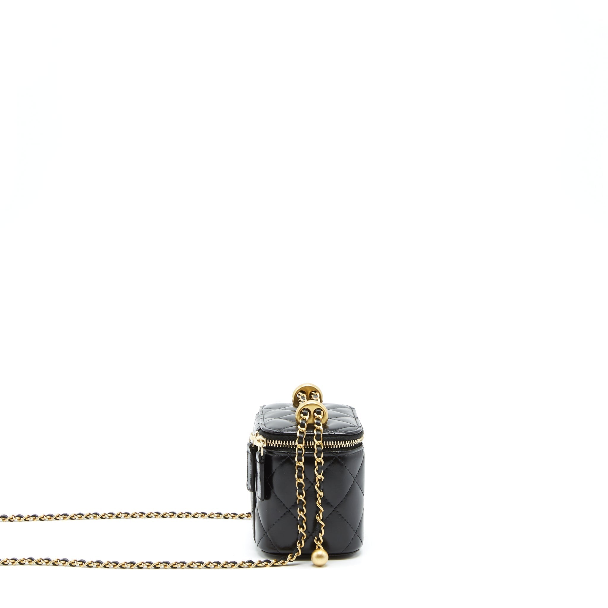 chanel-21a-gold-crush-mini-vanity-case-calfskin-black-brushed-ghw