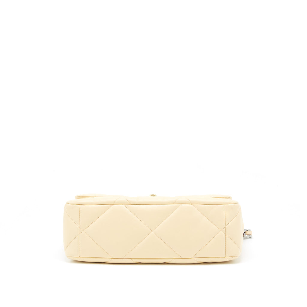 chanel-medium-19-bag-goatskin-beige-with-gold-silver-hardware-1