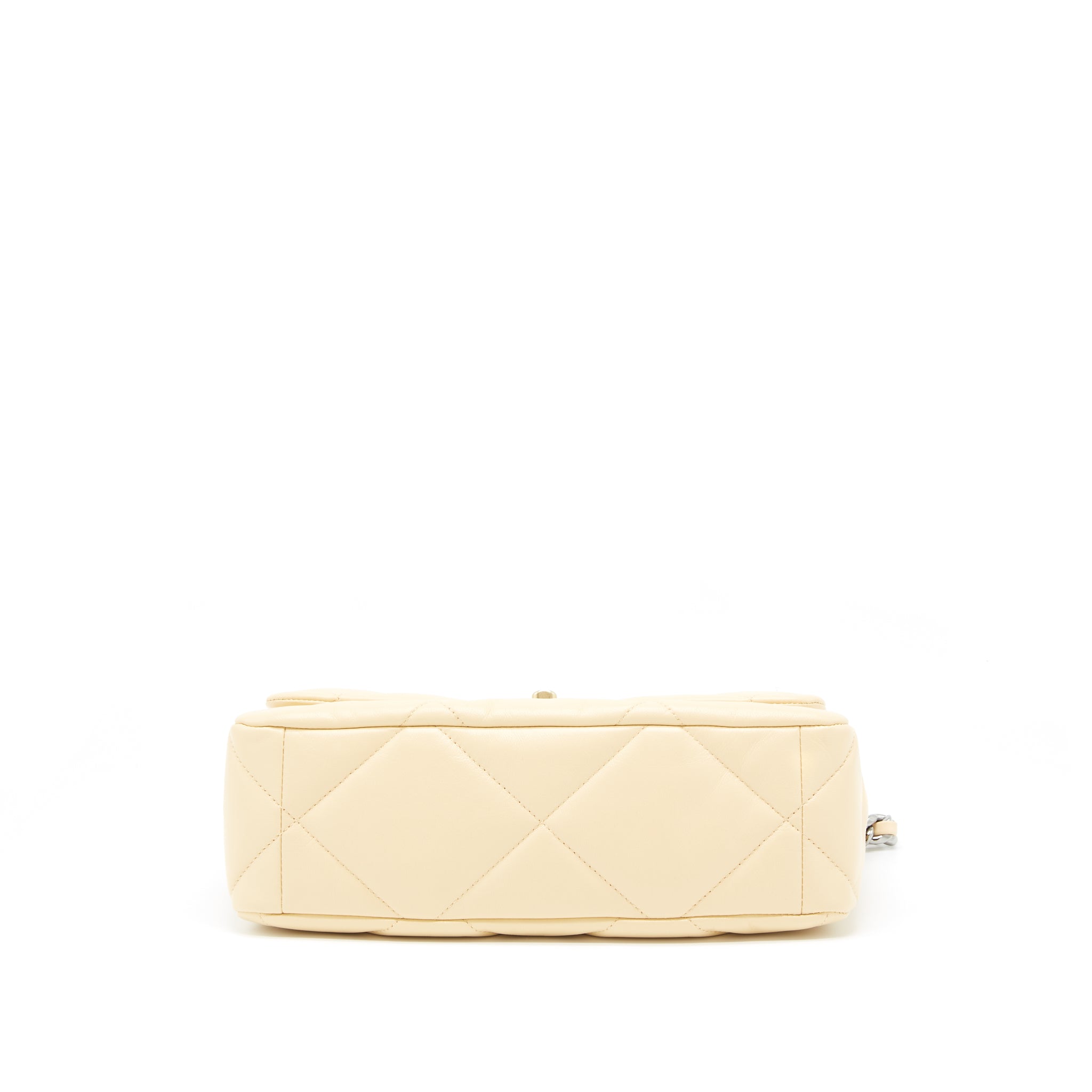 chanel-medium-19-bag-goatskin-beige-with-gold-silver-hardware-1