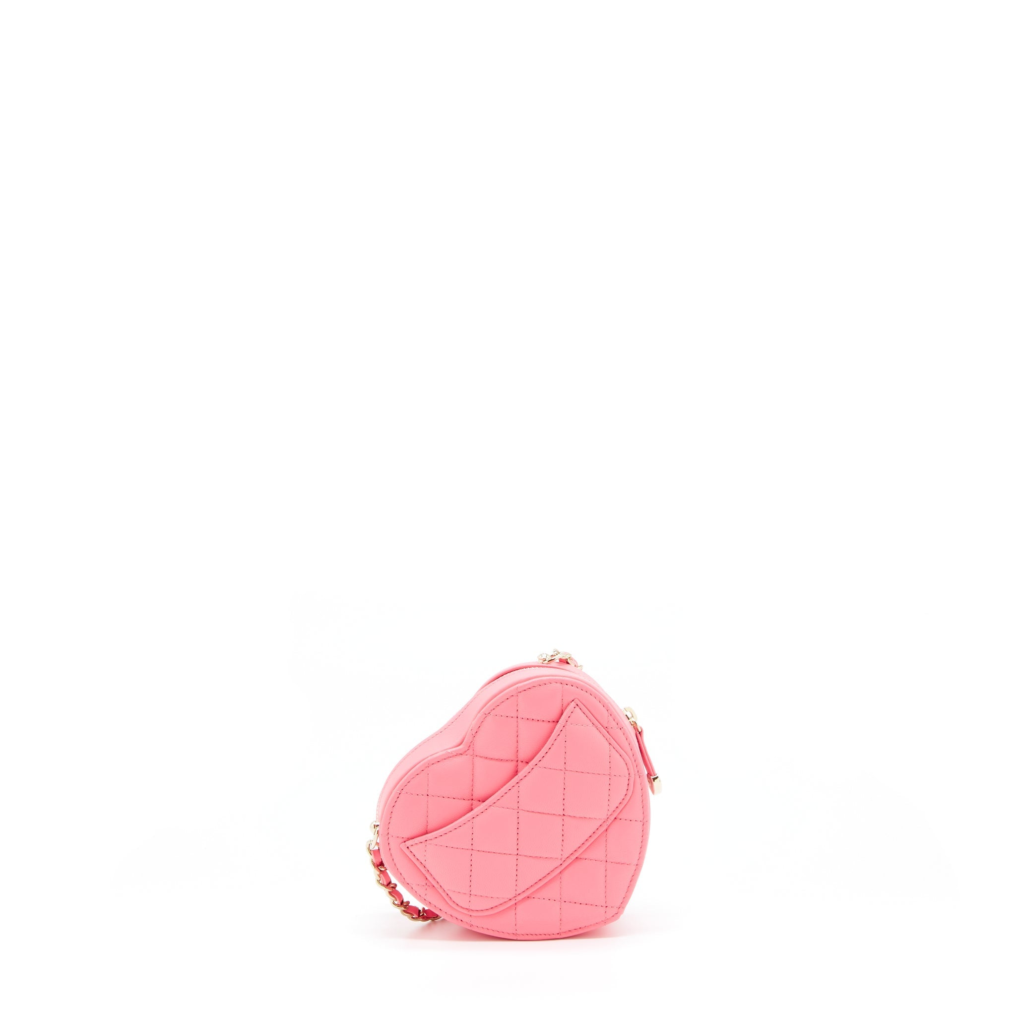 chanel-22s-small-heart-bag-lambskin-pink-lghw