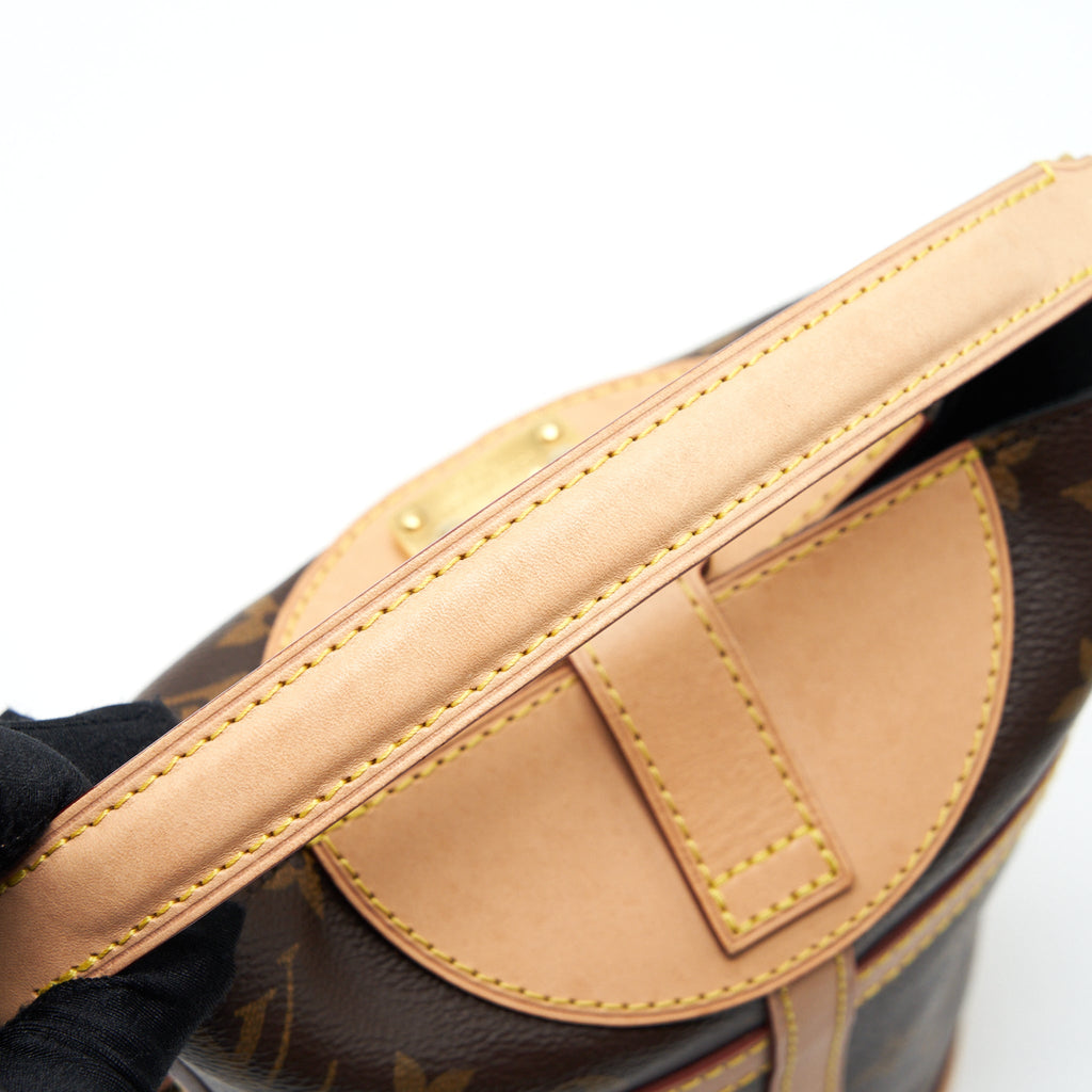 louis-vuitton-duffle-bag-monogram-canvas-ghw