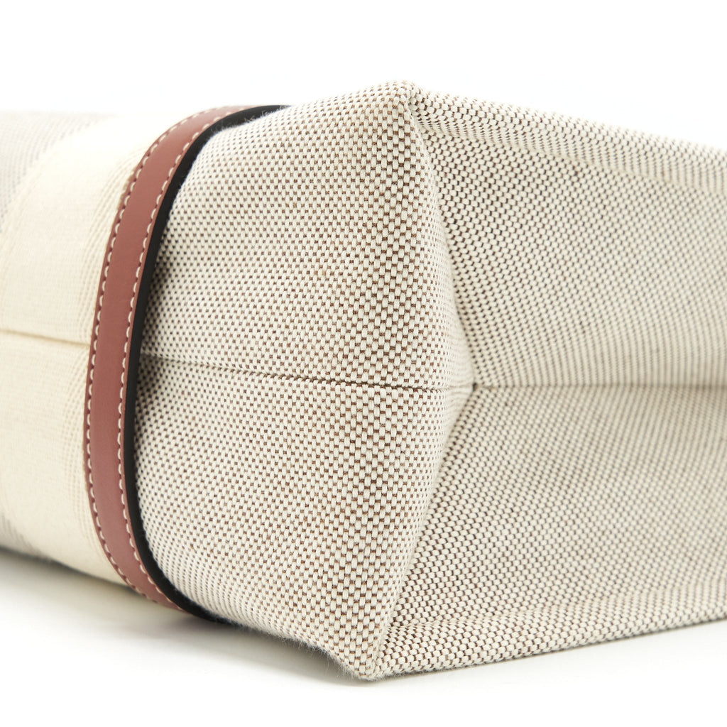 chloe-canvas-tote-shoulder-bag
