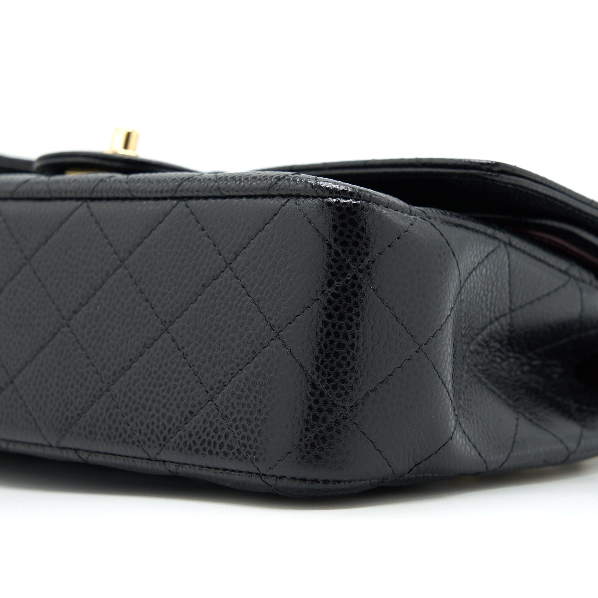 chanel-classic-double-flap-bag-caviar-black-ghw