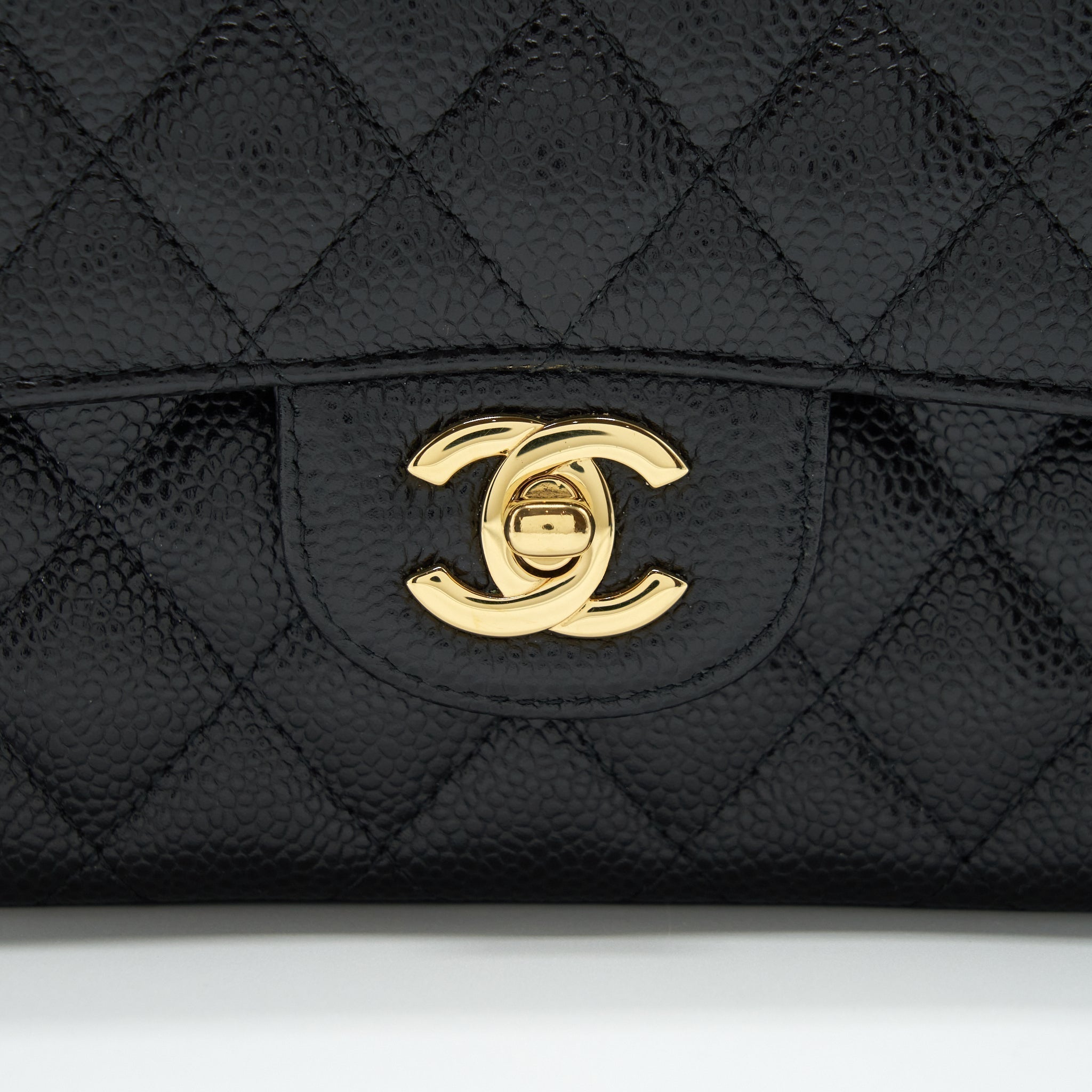 chanel-classic-double-flap-bag-caviar-black-ghw