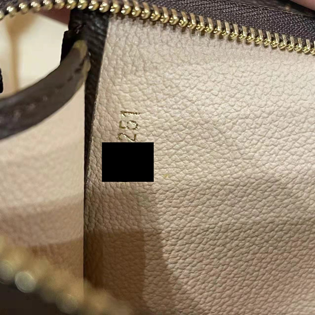 louis-vuitton-toiletry-pochette-26-monogram-canvas-2