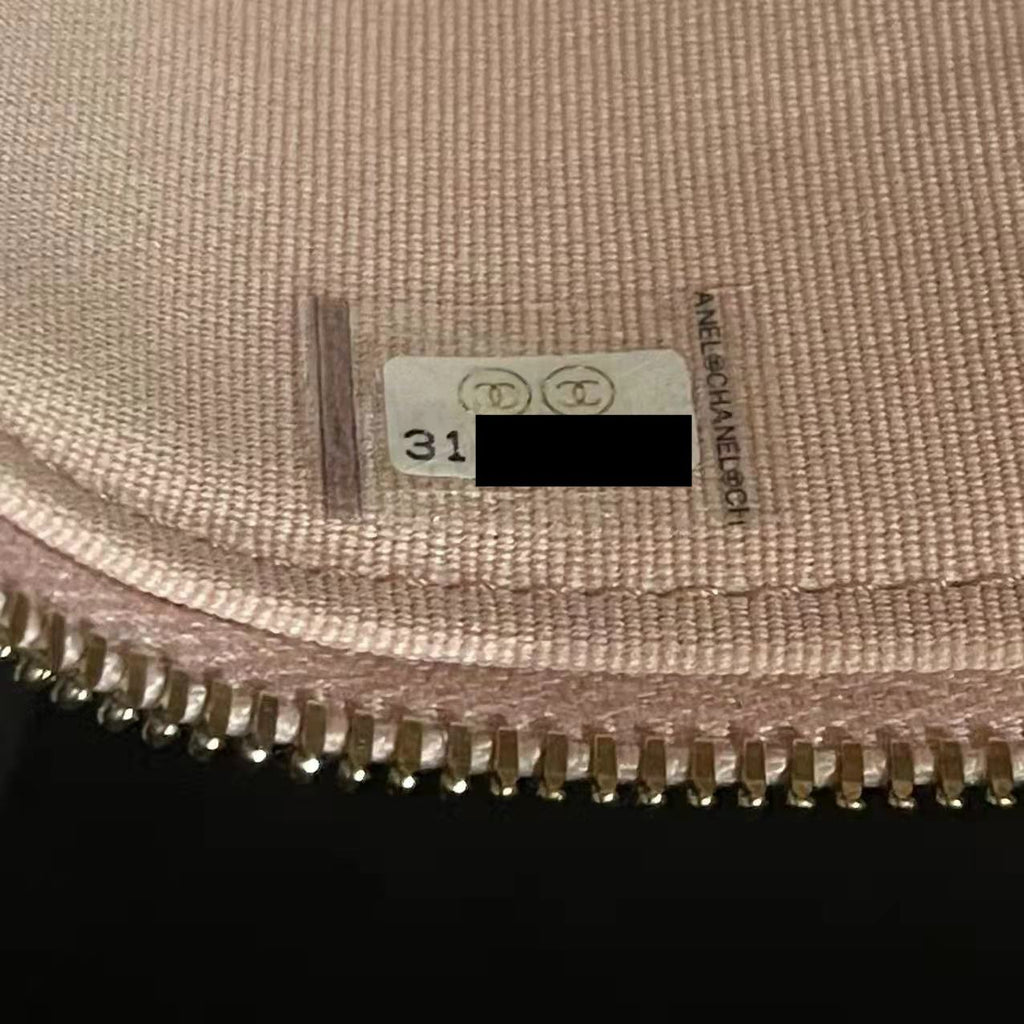 chanel-22c-mini-vanity-with-chain-caviar-pink-lghw-1