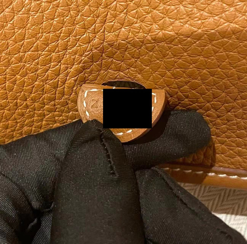 hermes-mini-evelyn-16-clemence-gold-ghw-stamp-z-1