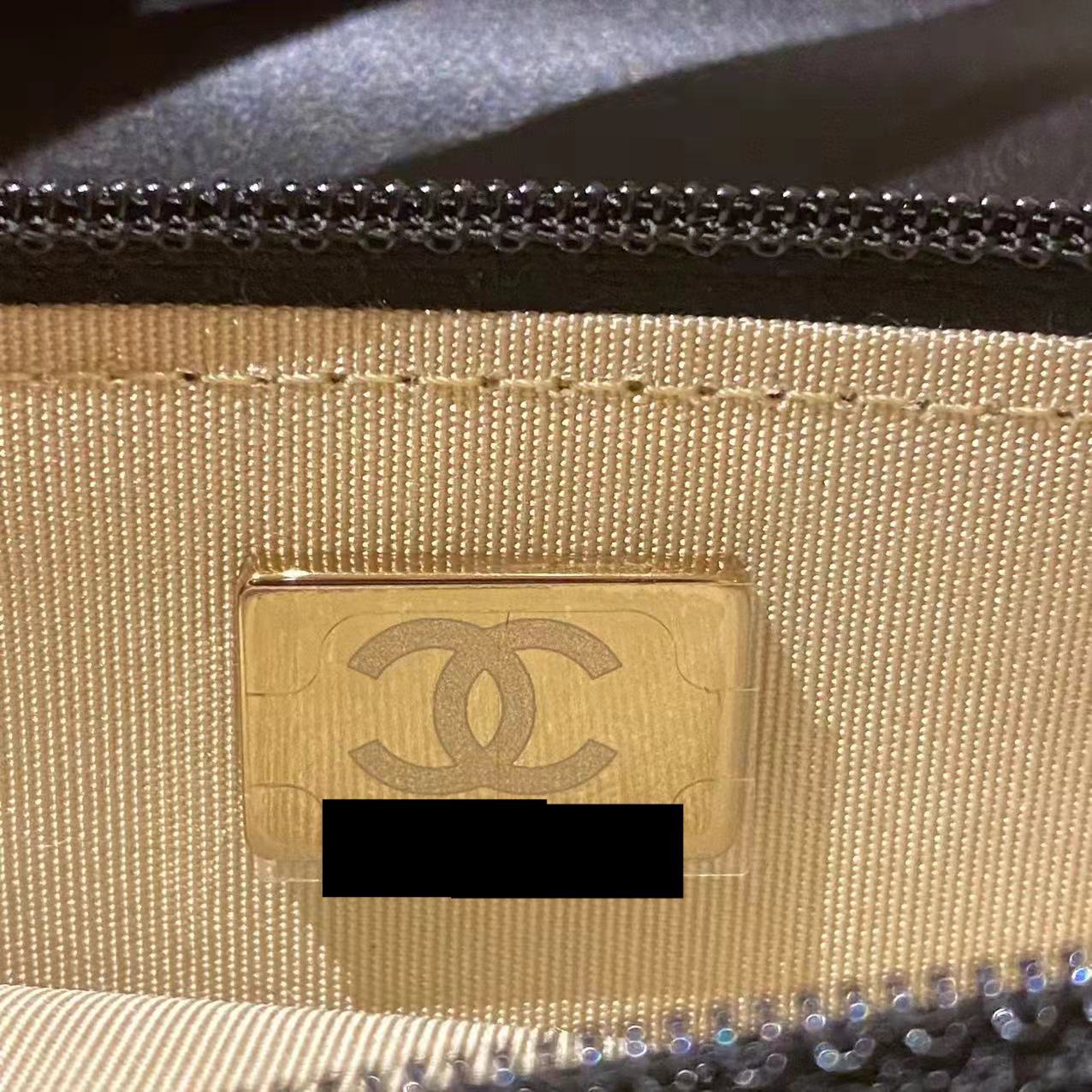 chanel-pearl-crush-wallet-on-chain-lambskin-black-ghw-1