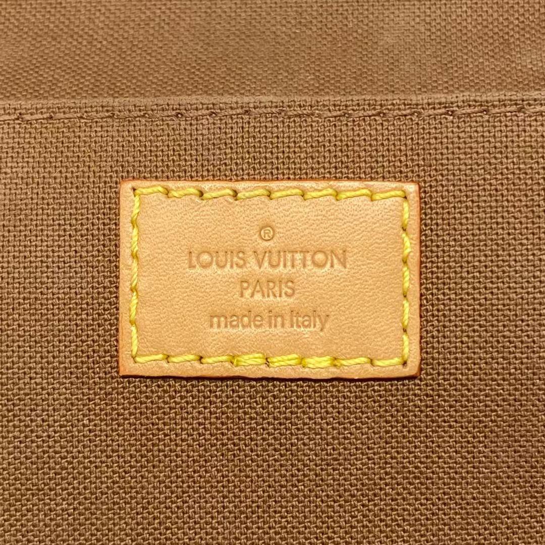 louis-vuitton-petit-sac-plat-monogram-canvas-1