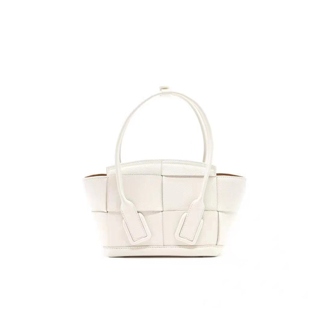 bottega-veneta-mini-arco-bag-white