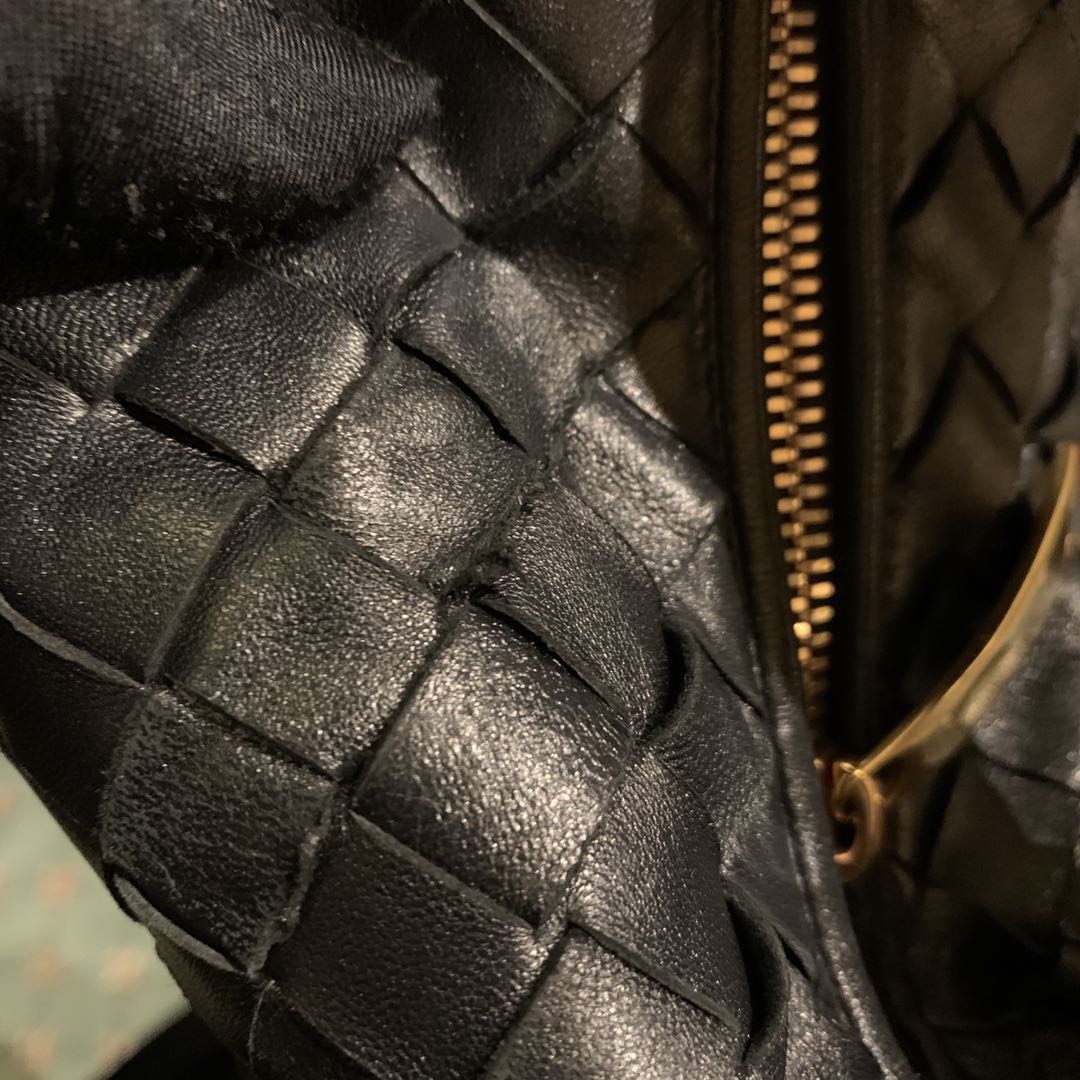 bottega-veneta-mini-jodie-bag-black