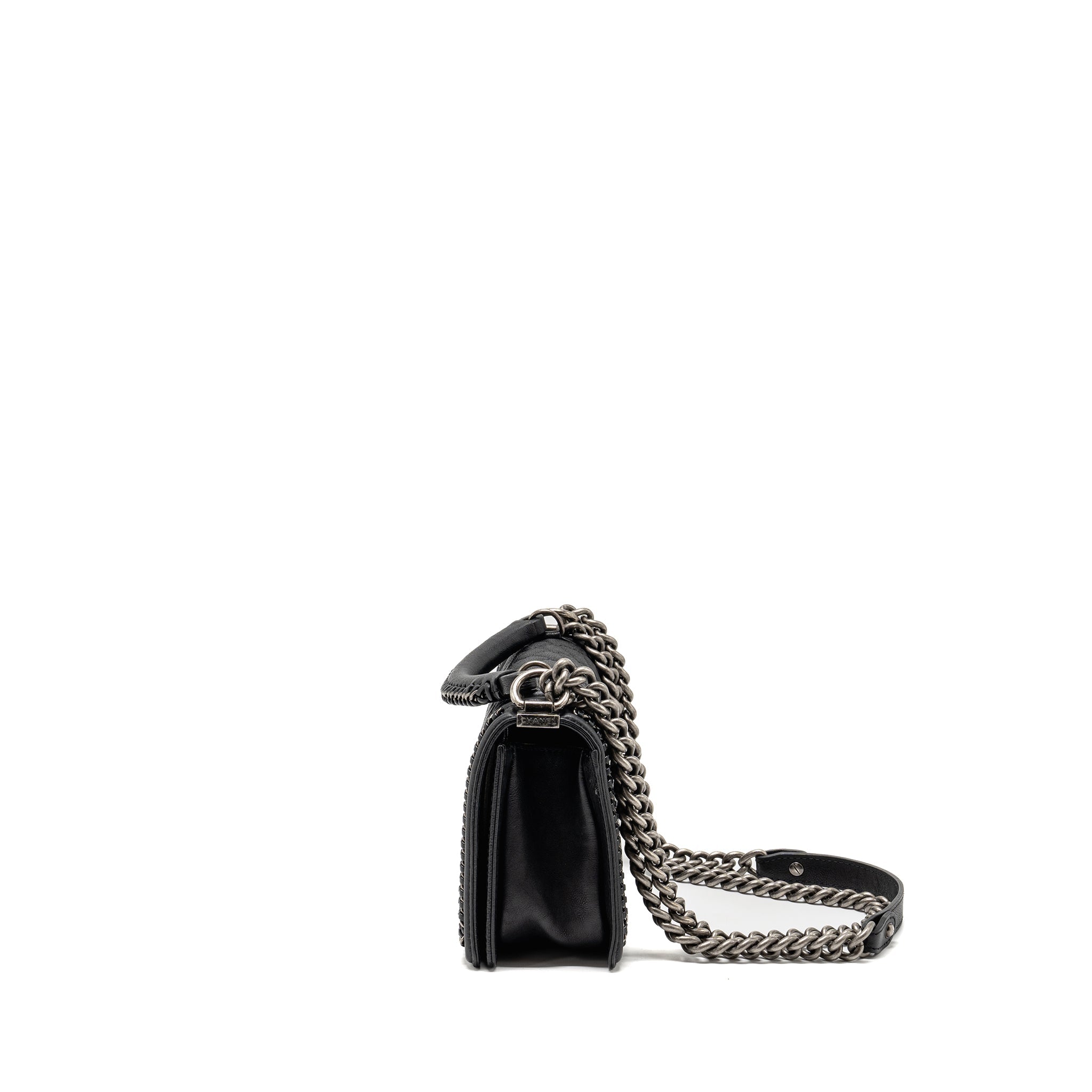 chanel-top-handle-boy-bag-limited-edition-grained-calfskin-black-ruthenium-silver-hardware-copy