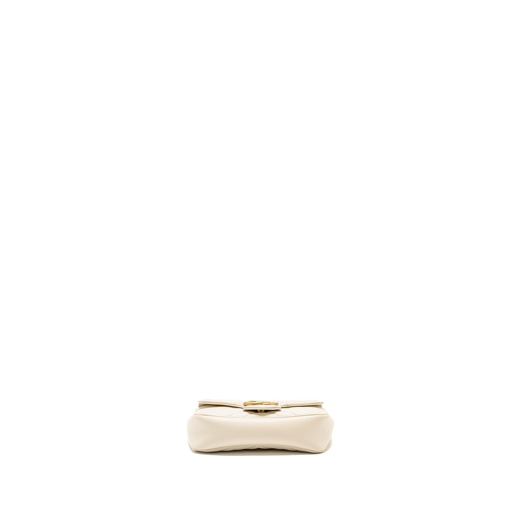 gucci-gg-marmont-super-mini-calfskin-white-ghw-1