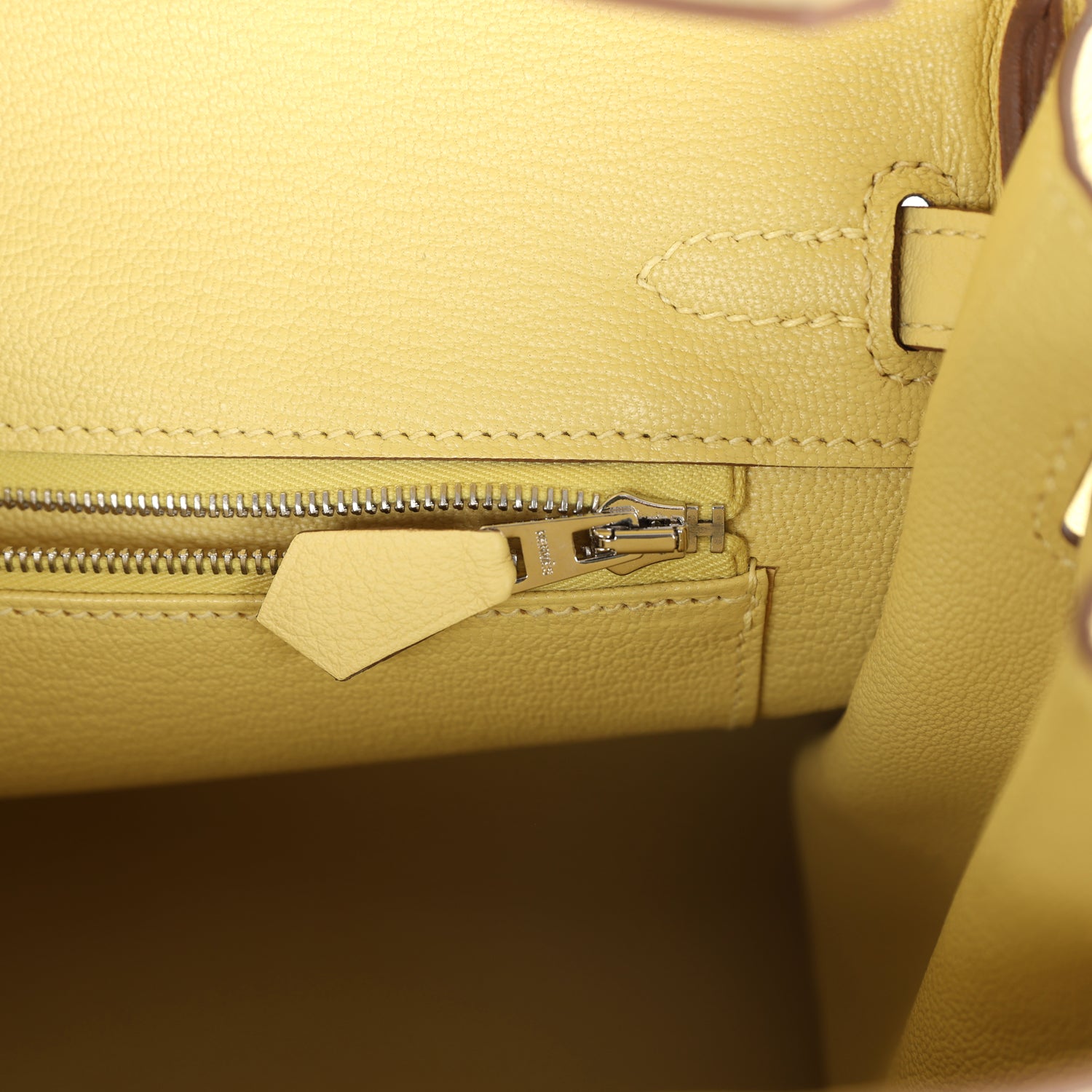 Birkin 25 Jaune Poussin Togo Palladium Hardware Bag