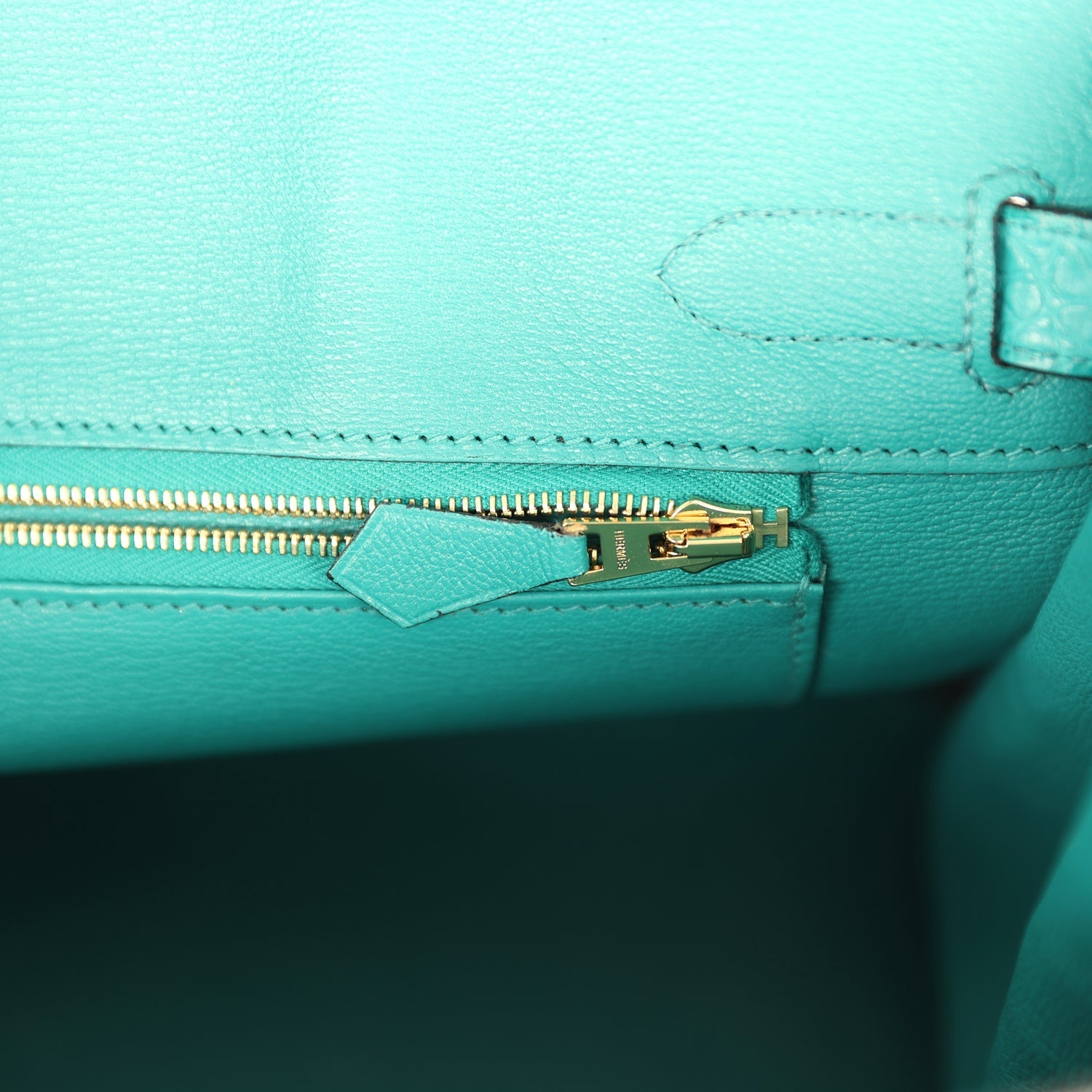 Birkin 30 Bleu Paon Matte Alligator Gold Hardware Bag