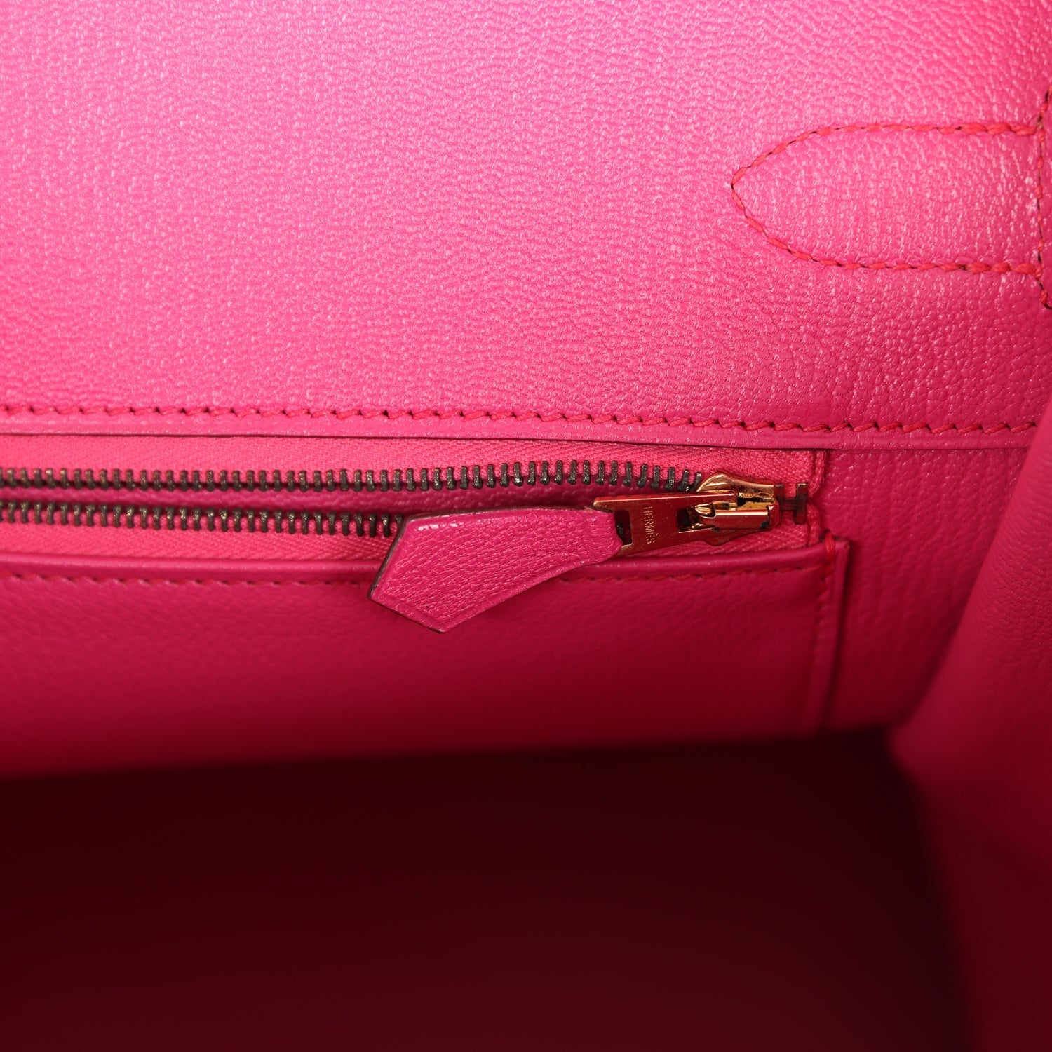 Birkin 35 Rose Shocking Chevre Mysore Gold Hardware