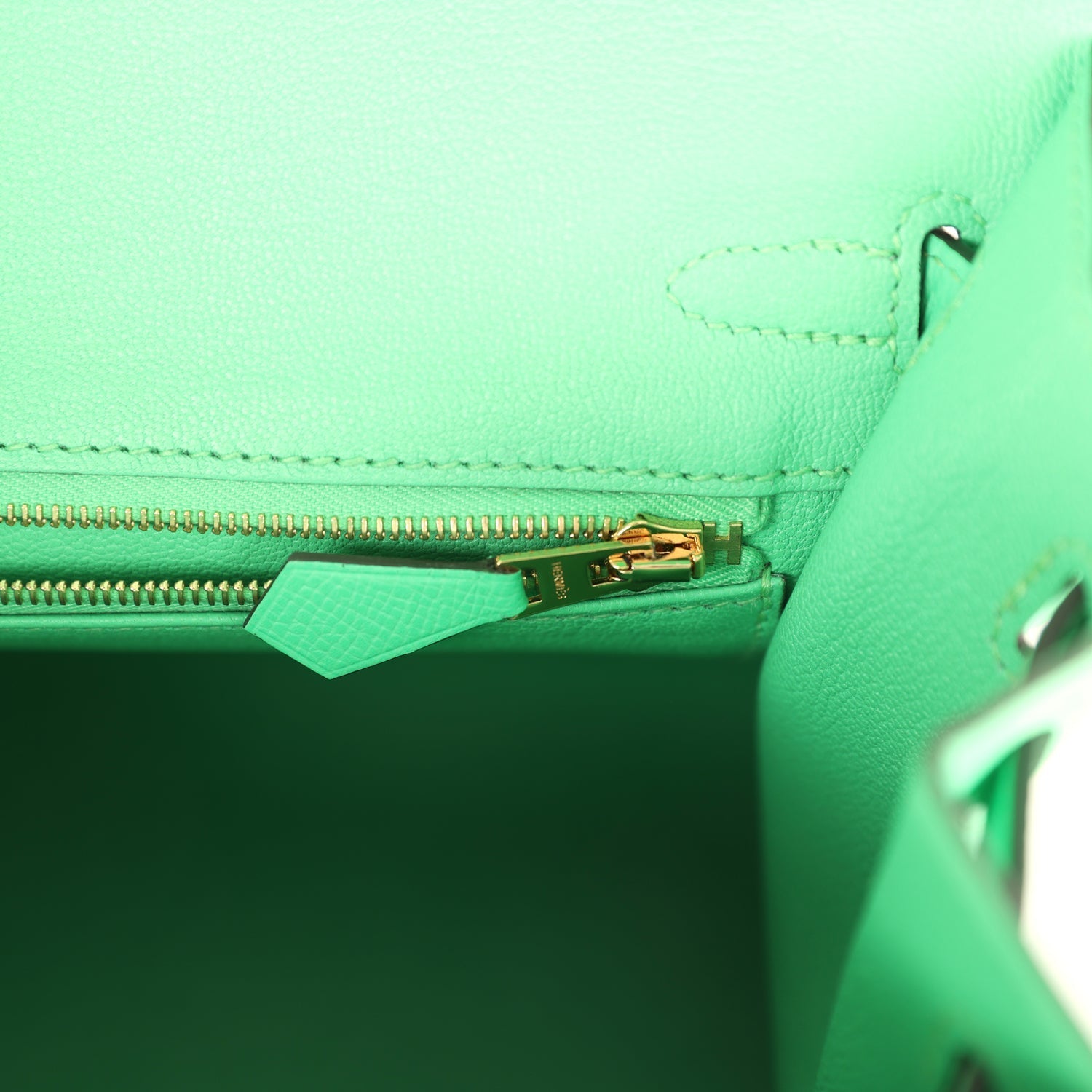 Birkin Sellier 25 Vert Comics Epsom Gold Hardware Bag