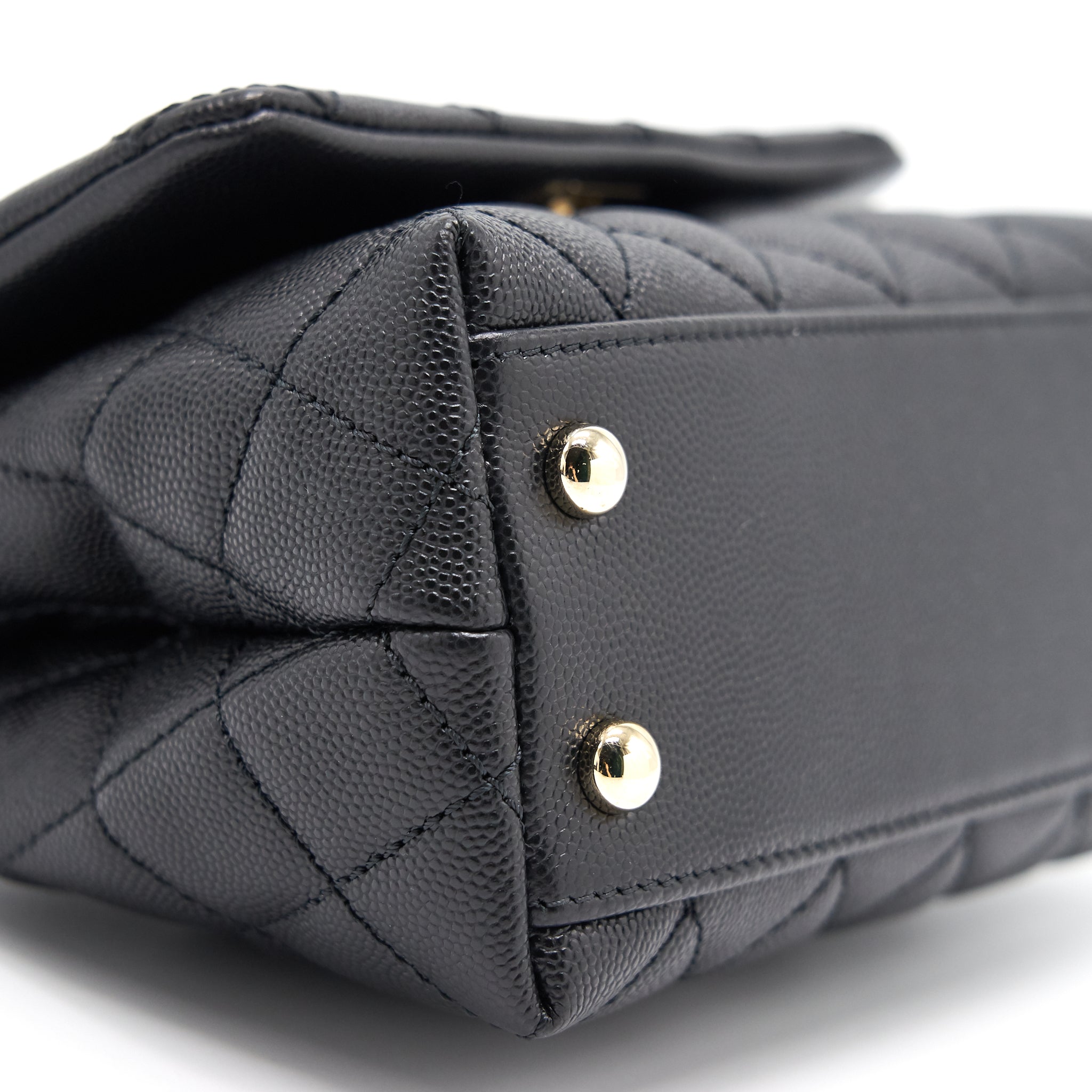 chanel-coco-handle-extra-mini-black-lghw-1