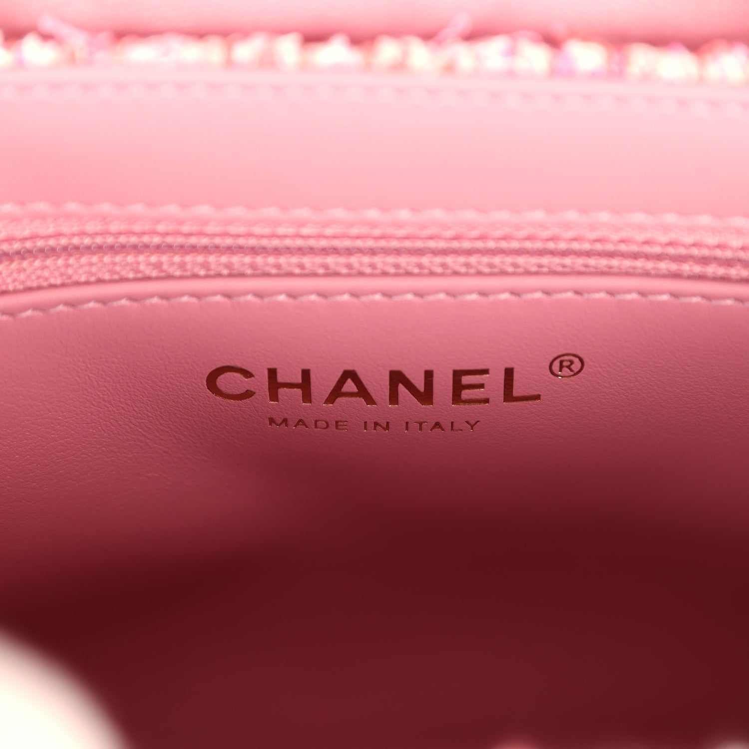 chanel-small-kelly-shopper-pink-tweed-brushed-gold-metal-5