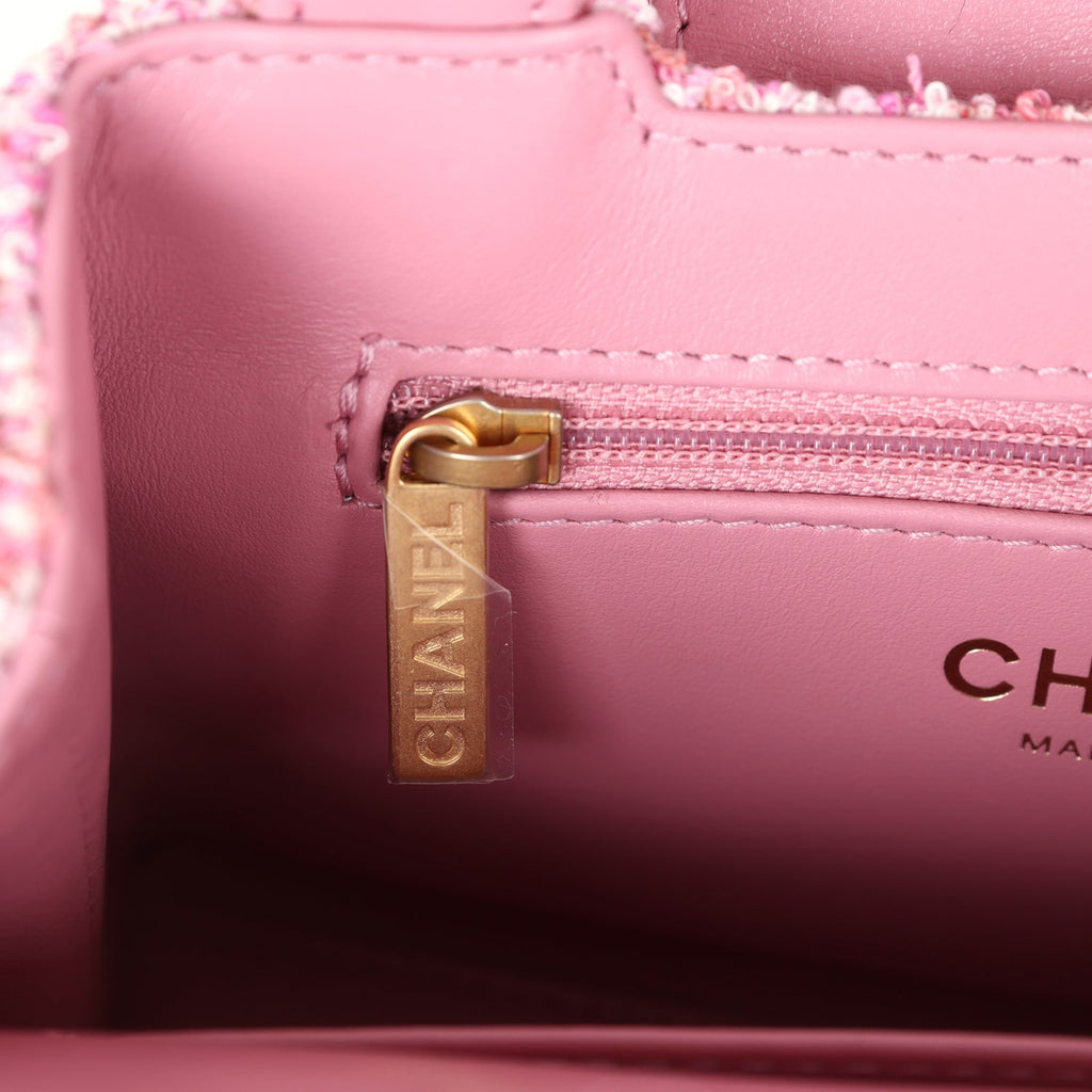 chanel-small-kelly-shopper-pink-tweed-brushed-gold-metal-3