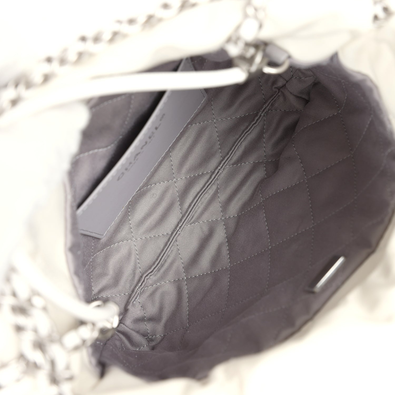 chanel-mini-22-bag-white-and-silver-ombre-metallic-calfskin-silver-metal