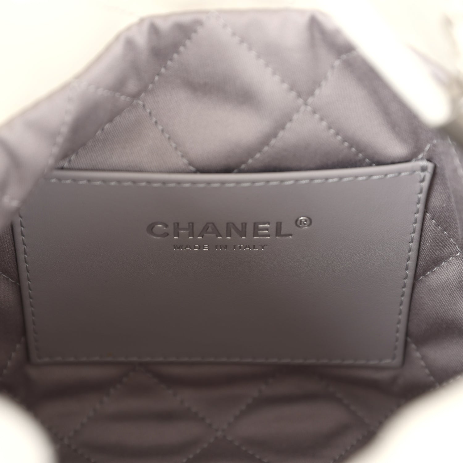 chanel-mini-22-bag-white-and-silver-ombre-metallic-calfskin-silver-metal