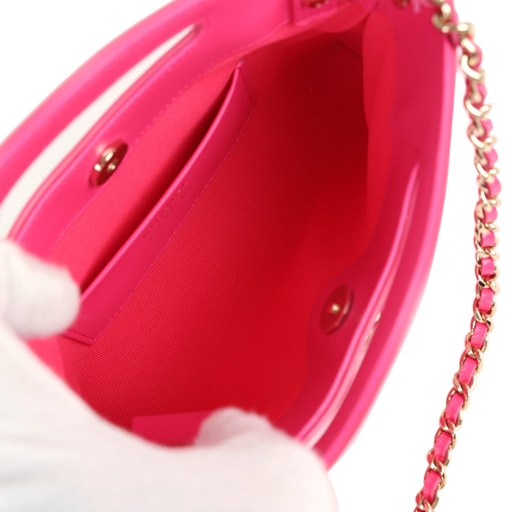 pre-owned-chanel-nano-31-shopper-hot-pink-shiny-aged-calfskin-gold-metal-1