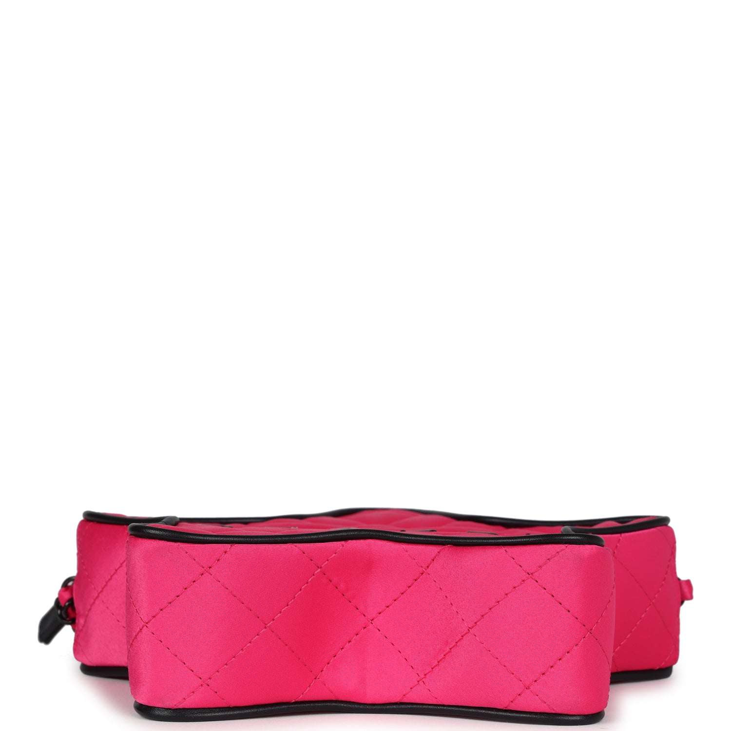 chanel-cc-star-bag-fuchsia-and-black-satin-black-metal-metal