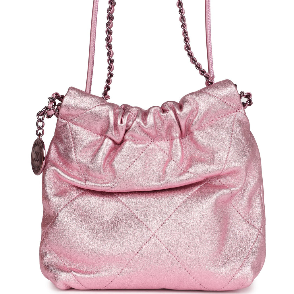 chanel-mini-22-bag-pink-metallic-lambskin-lacquered-metal-metal