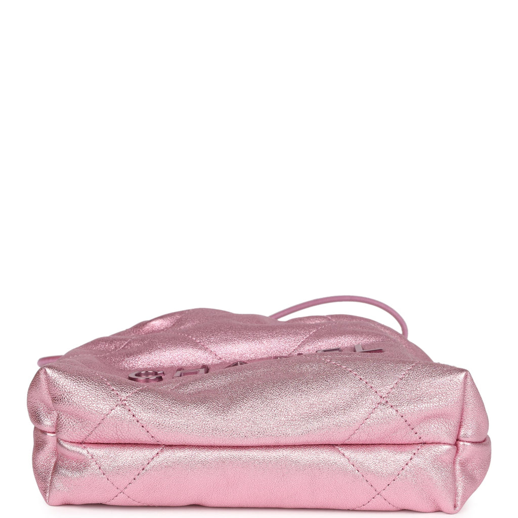 chanel-mini-22-bag-pink-metallic-lambskin-lacquered-metal-metal