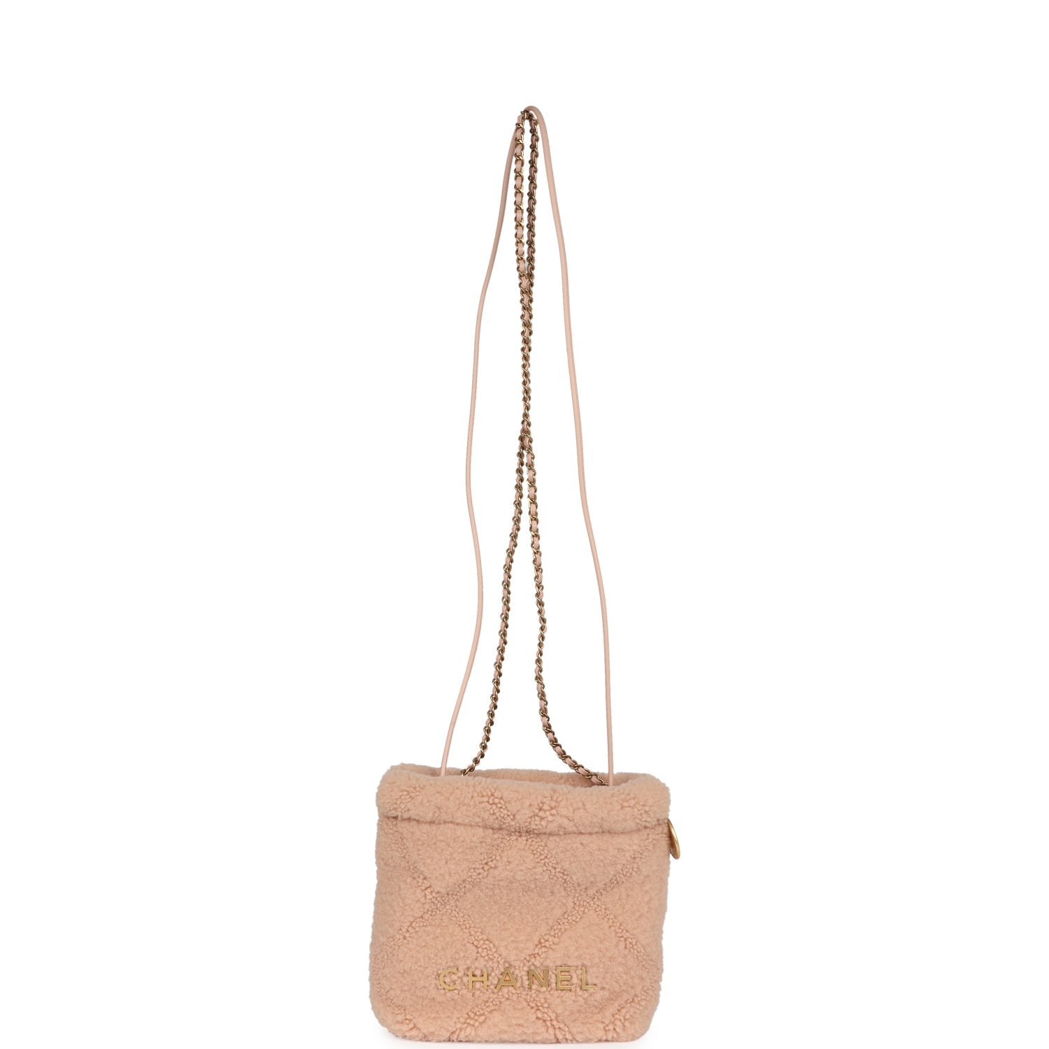 chanel-mini-22-bag-light-pink-shearling-gold-metal