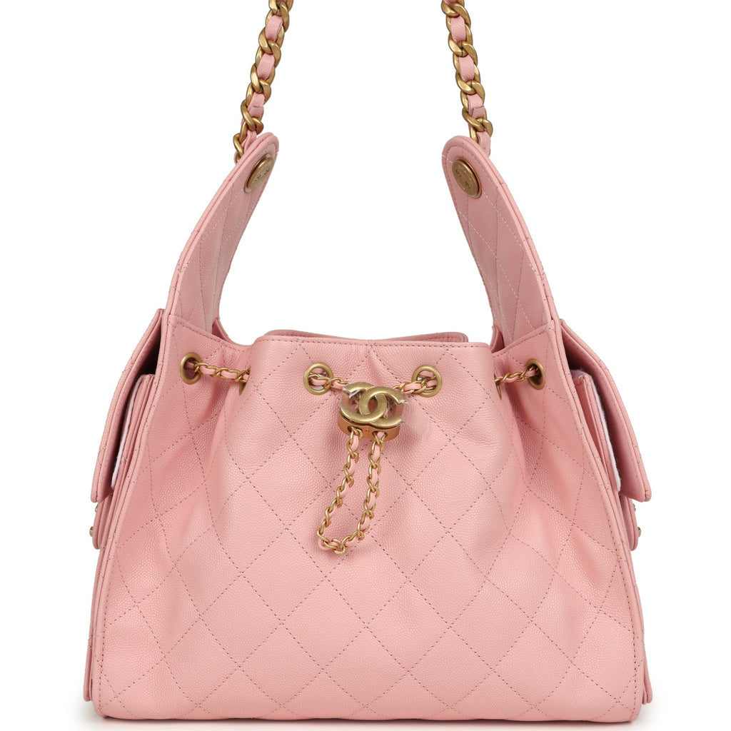 chanel-small-25-hobo-bag-light-pink-caviar-antique-gold-metal-5
