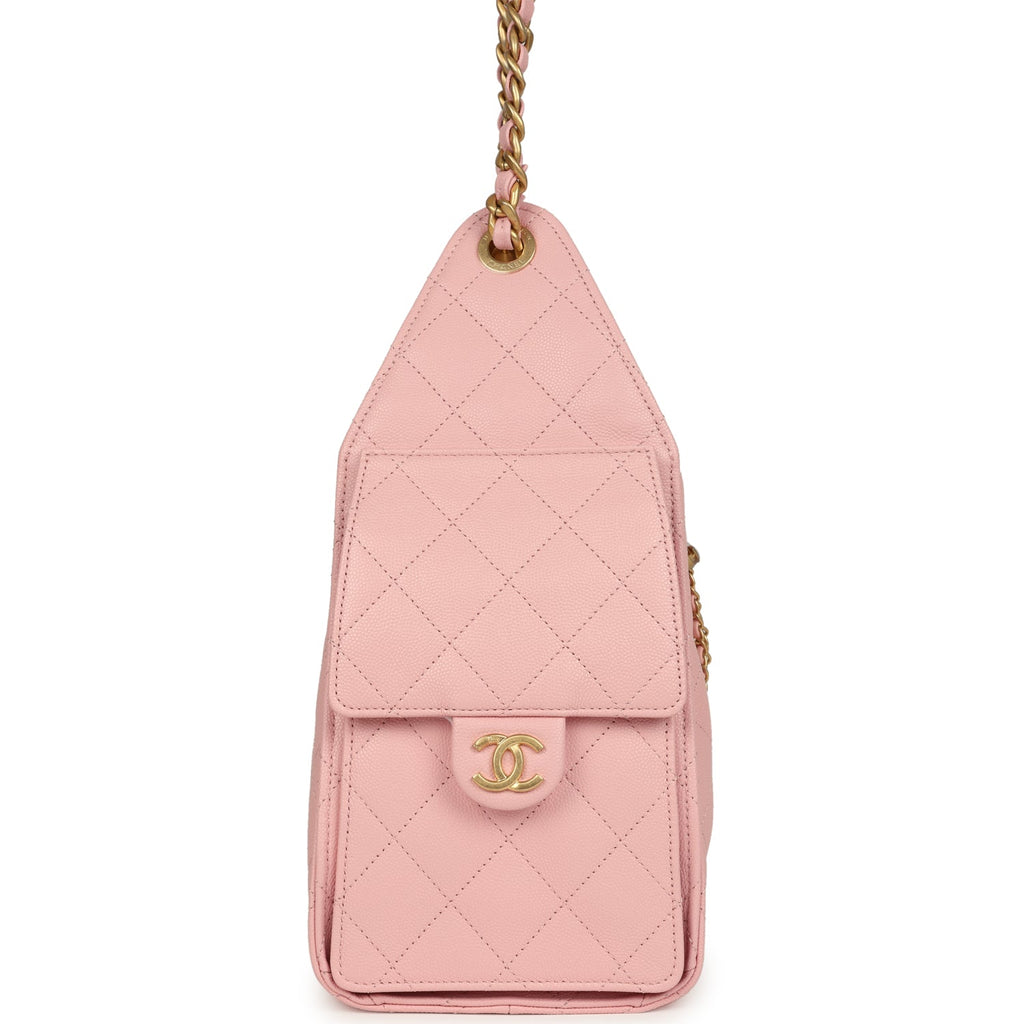 chanel-small-25-hobo-bag-light-pink-caviar-antique-gold-metal-5