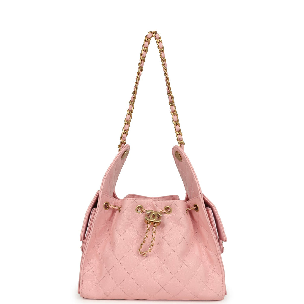 chanel-small-25-hobo-bag-light-pink-caviar-antique-gold-metal-5