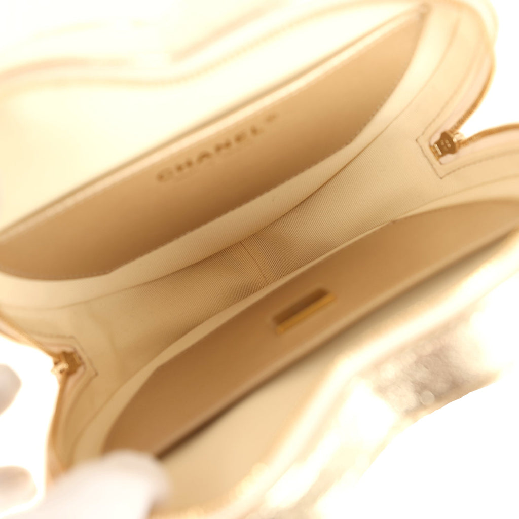 chanel-cc-in-love-large-heart-bag-with-chain-gold-metallic-lambskin-light-gold-metal