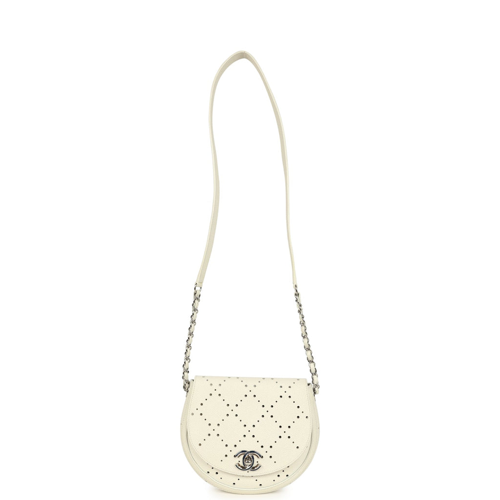 pre-owned-chanel-perforated-messenger-bag-white-caviar-silver-metal