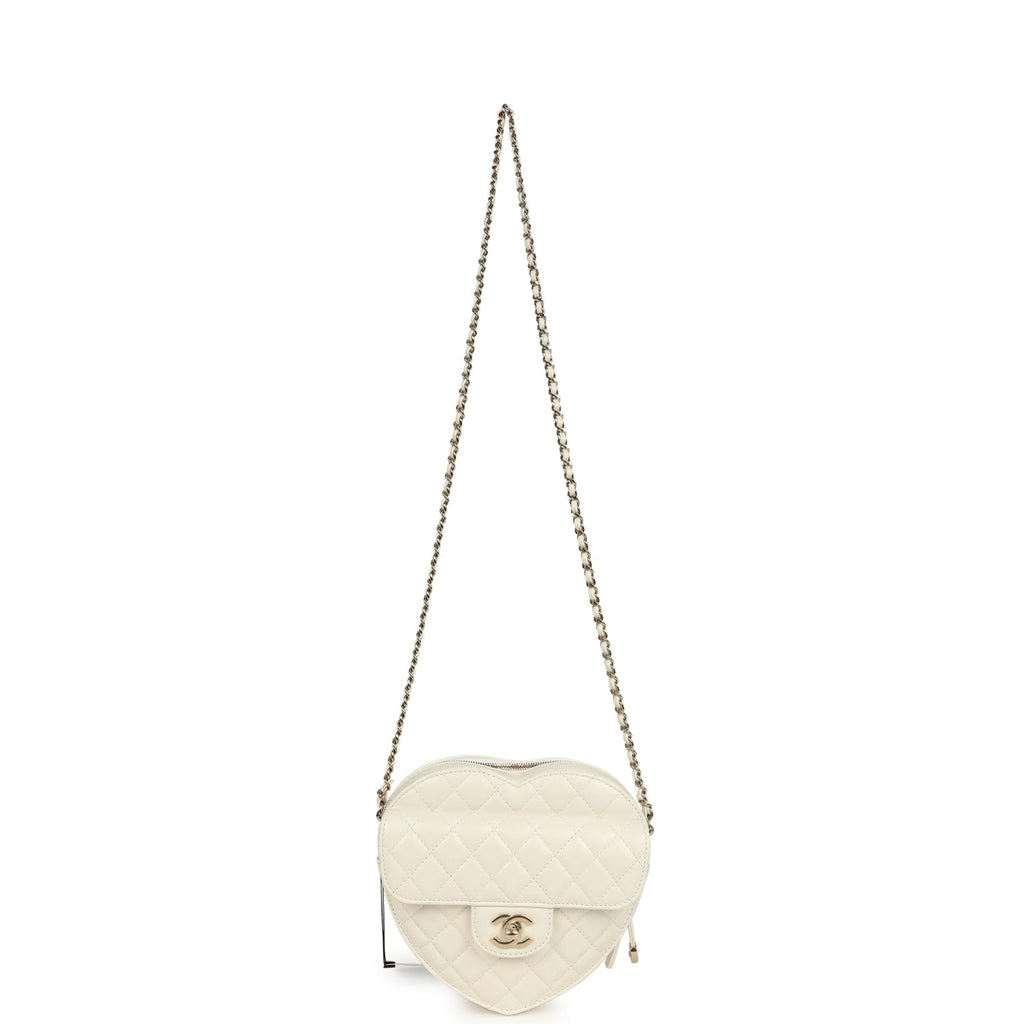chanel-cc-in-love-large-heart-bag-with-chain-white-lambskin-light-gold-metal-1