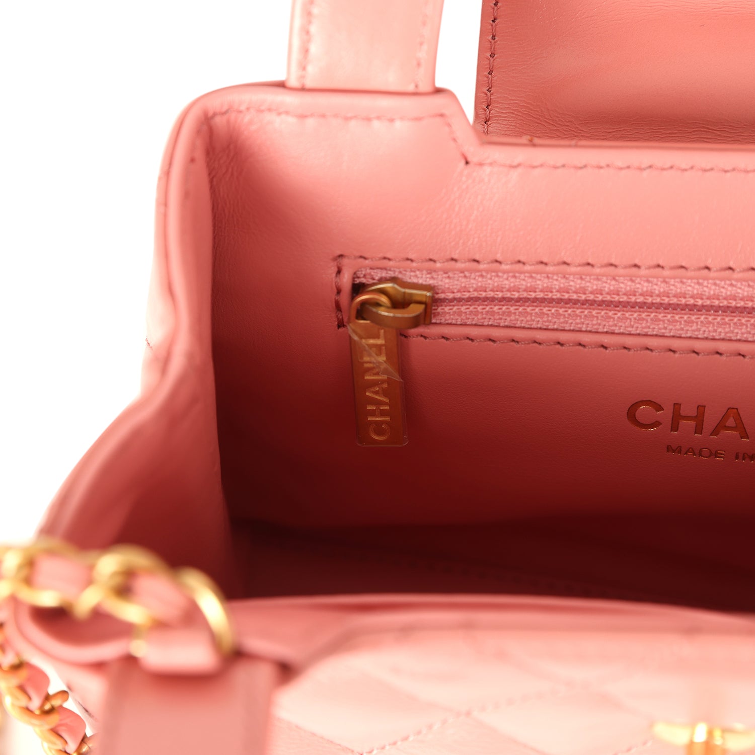 chanel-small-kelly-shopper-coral-shiny-aged-calfskin-brushed-gold-metal