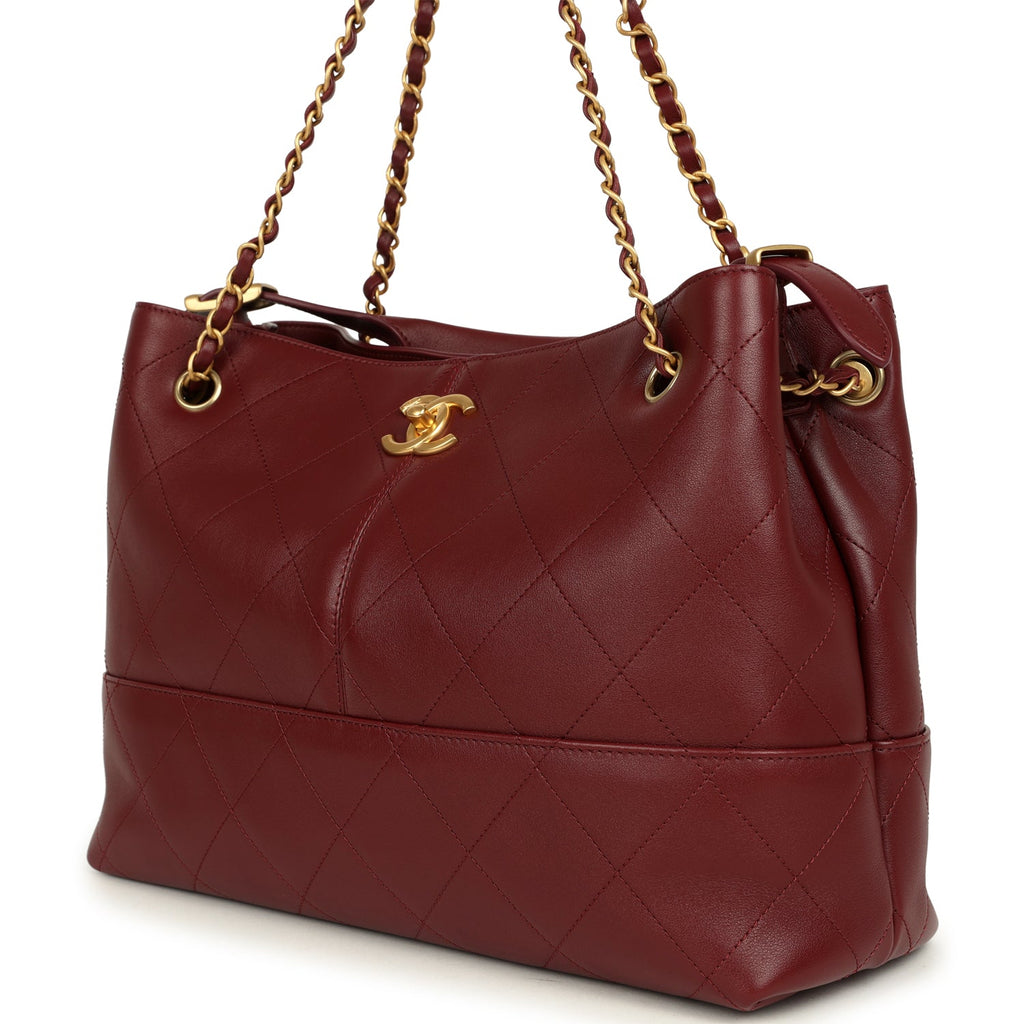 chanel-small-coco-hobo-bag-burgundy-calfskin-antique-gold-metal