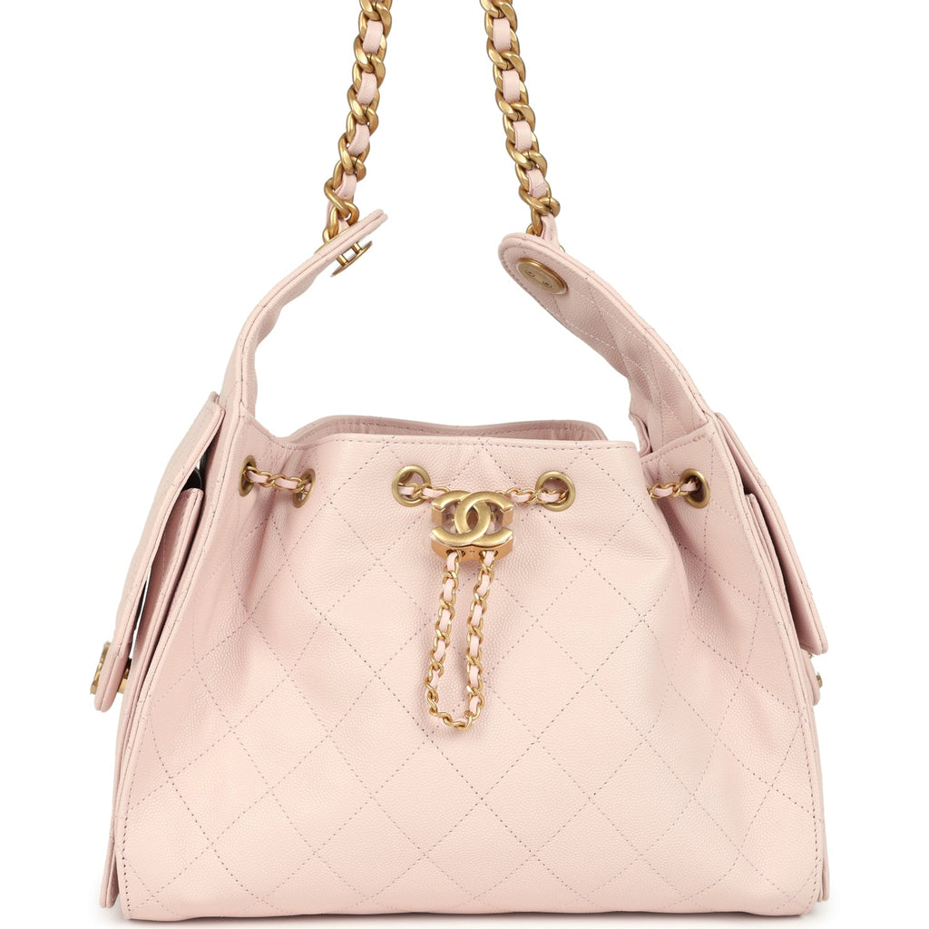 chanel-small-25-hobo-bag-light-pink-caviar-antique-gold-metal-9