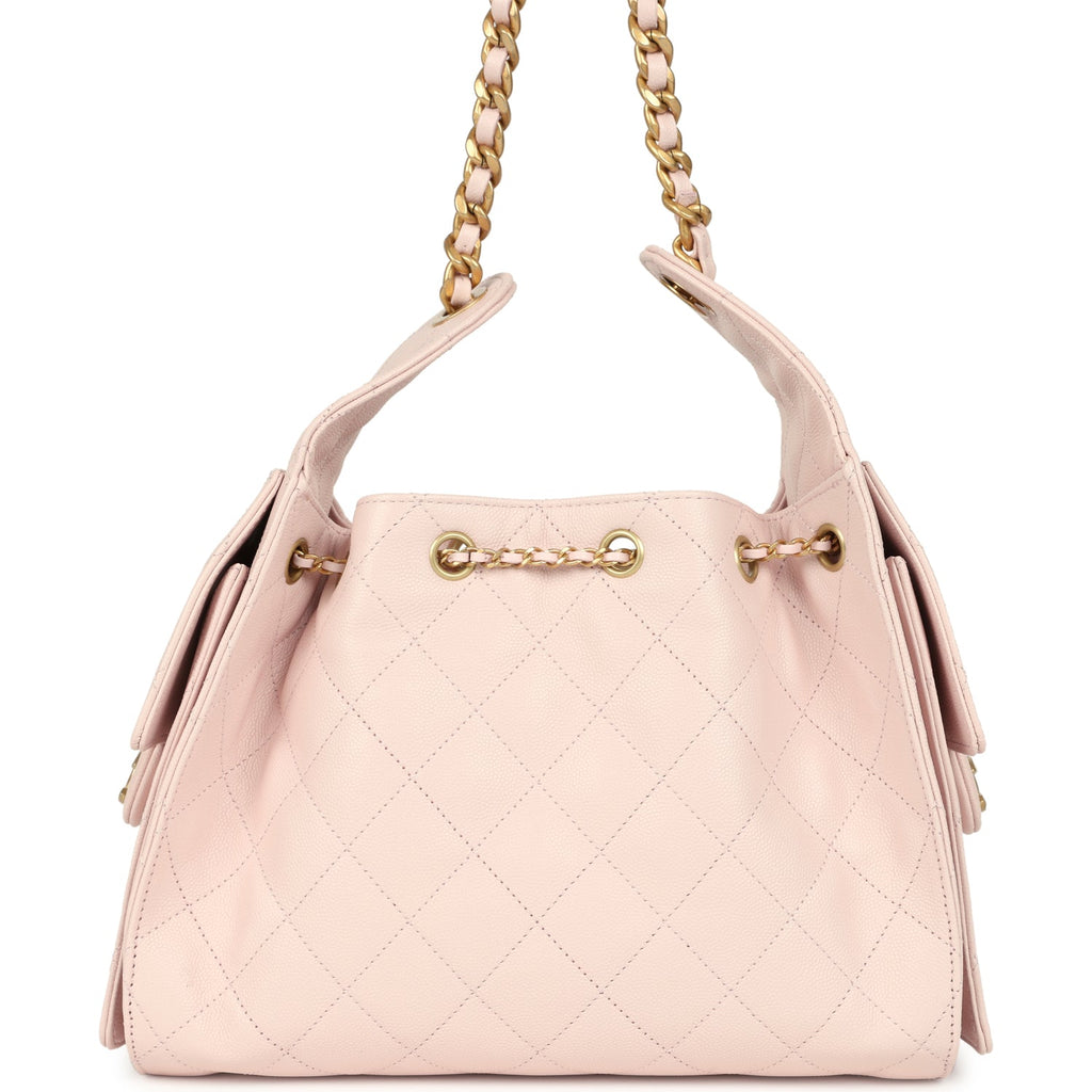 chanel-small-25-hobo-bag-light-pink-caviar-antique-gold-metal-9