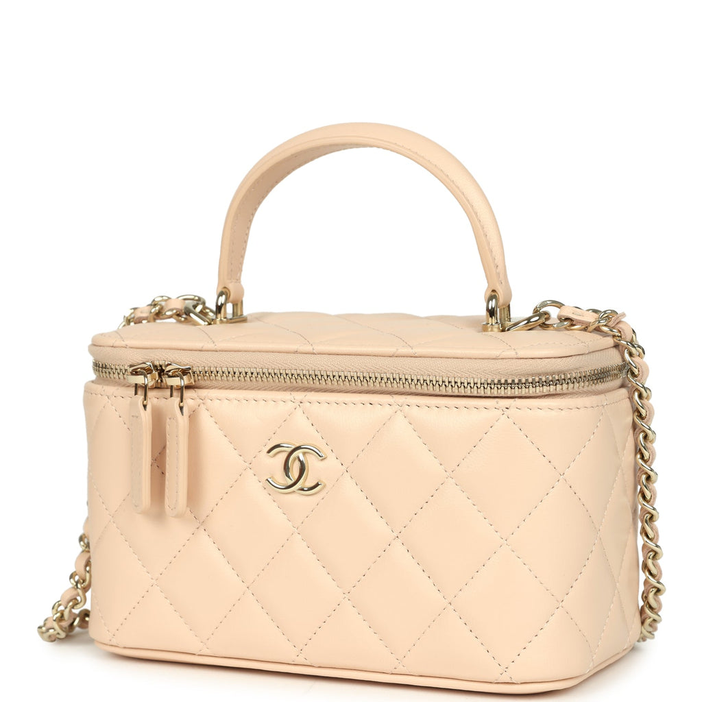 chanel-small-top-handle-vanity-case-light-beige-lambskin-light-gold-metal-1